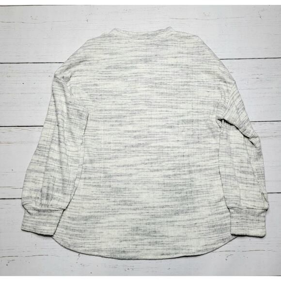 Soft Surroundings Jules Thermal Top Ivory Grey Gray Ribbed Button V Neck Medium - Picture 2 of 7